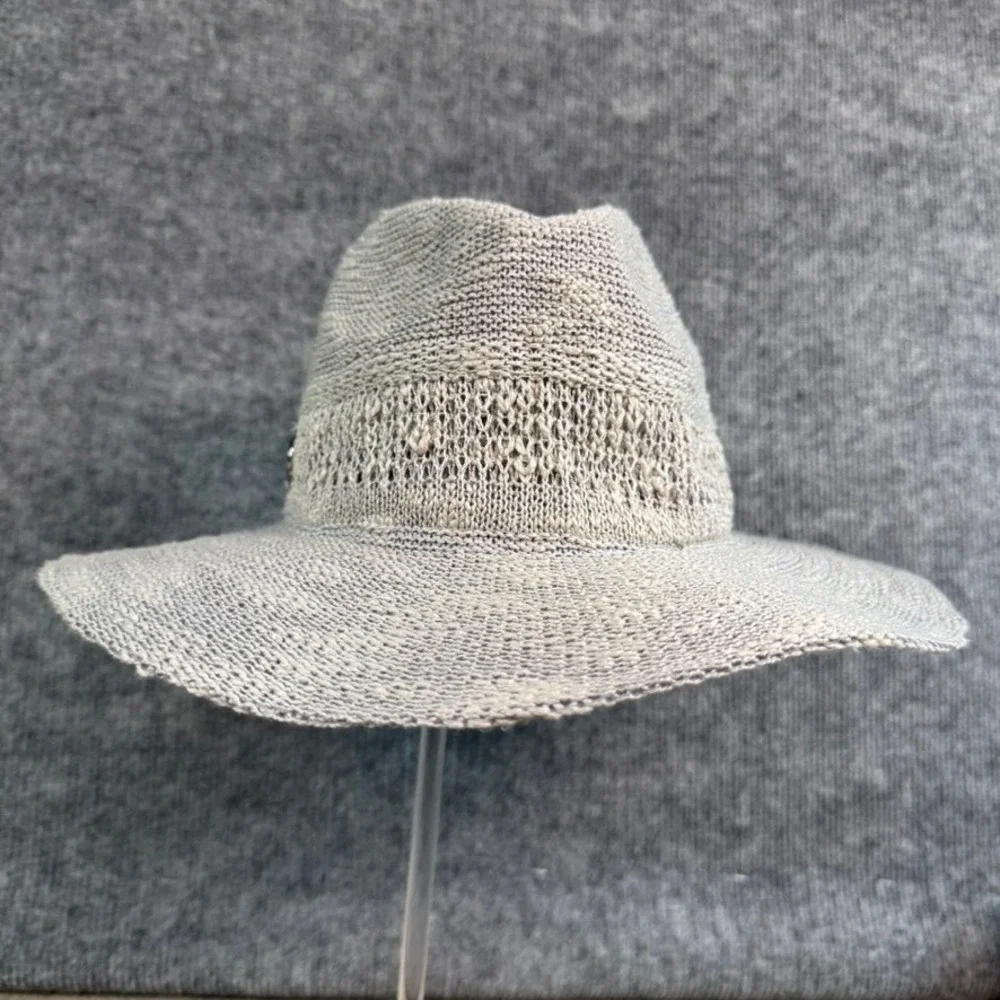 Vince Camuto Grey Knit Fedora Hat Silver Logo Crest One Size